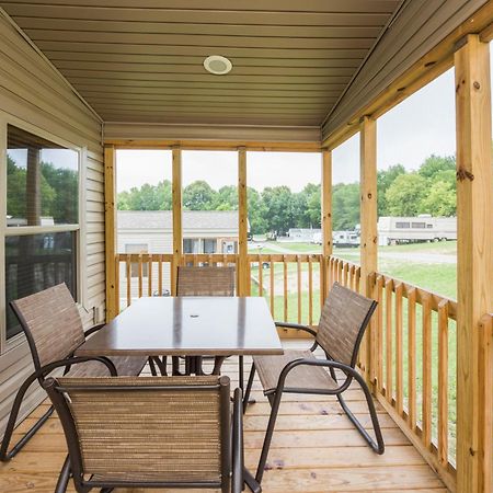 Plymouth Rock Camping Resort Deluxe Cottage Elkhart Lake エクステリア 写真